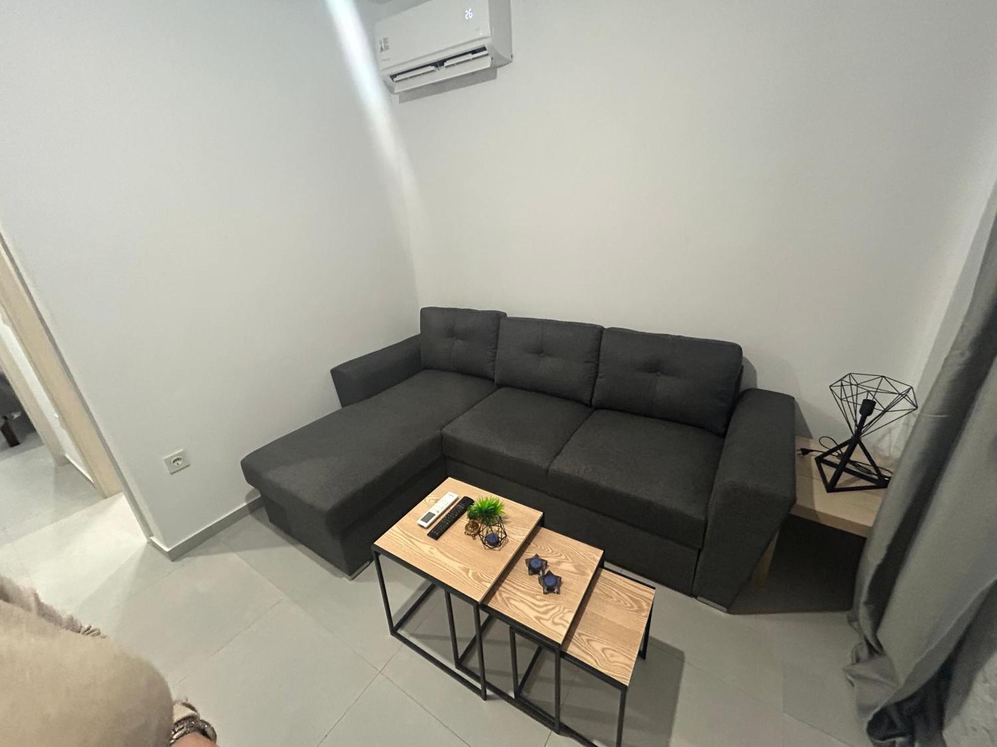 Kalofas Apartments Amaryllis Офринион Екстериор снимка